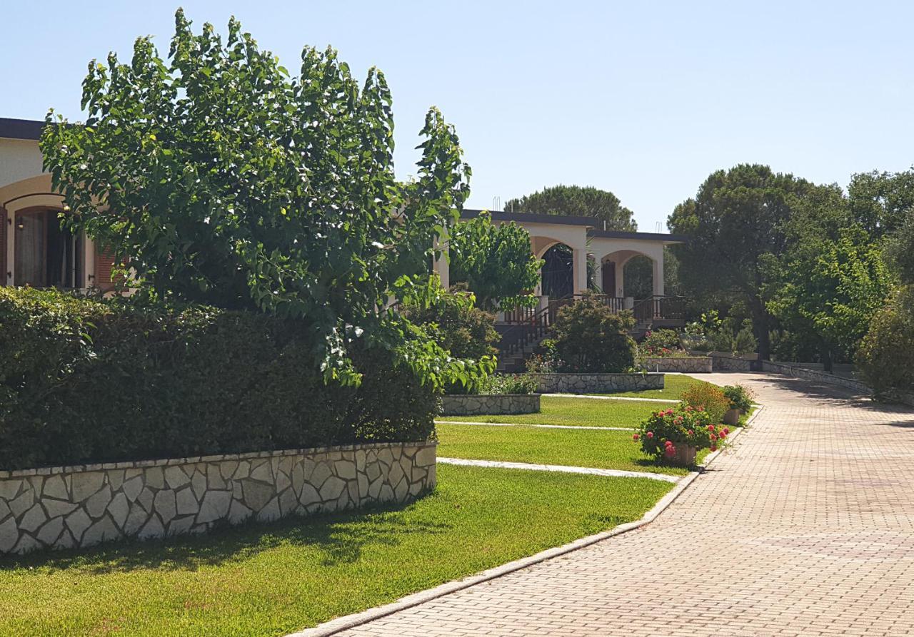 Angela Studios Razata Exterior photo